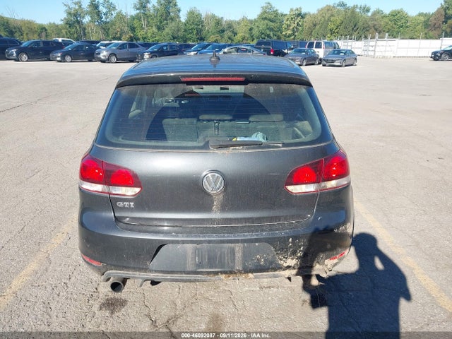 46092087 :رقم المزاد ، WVWHD7AJ5AW421413 vin ، 2010 Volkswagen Gti 4-door مزاد بيع