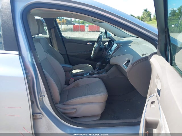Aukcja sprzedaży 2017 Chevrolet Cruze Lt Auto, vin: 1G1BE5SM2H7126508, numer aukcji: 46092092