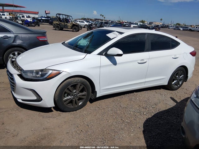 Hyundai Elantra Value Edition 2017 5NPD84LF0HH208833 Image 13