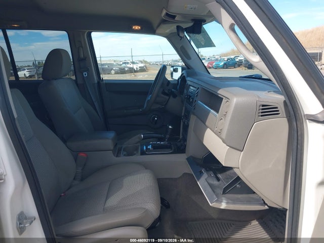 Продаж на аукціоні авто 2010 Jeep Commander Sport, vin: 1J4RG4GT2AC145335, номер лоту: 46092119
