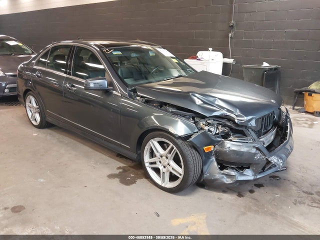 46092149 :رقم المزاد ، WDDGF8AB3EA891940 vin ، 2014 Mercedes-benz C 300 Sport 4matic مزاد بيع