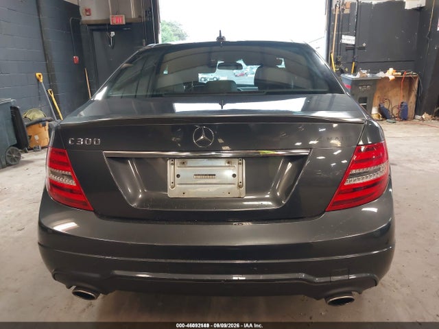46092149 :رقم المزاد ، WDDGF8AB3EA891940 vin ، 2014 Mercedes-benz C 300 Sport 4matic مزاد بيع