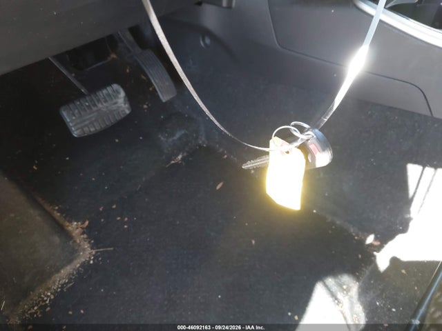 46092163 :رقم المزاد ، JA4AZ2A39HZ057586 vin ، 2017 Mitsubishi Outlander Es مزاد بيع