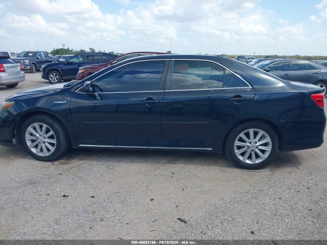 2012 Toyota Camry Hybrid Xle მანქანა იყიდება აუქციონზე, vin: 4T1BD1FK2CU044389, აუქციონის ნომერი: 46092166