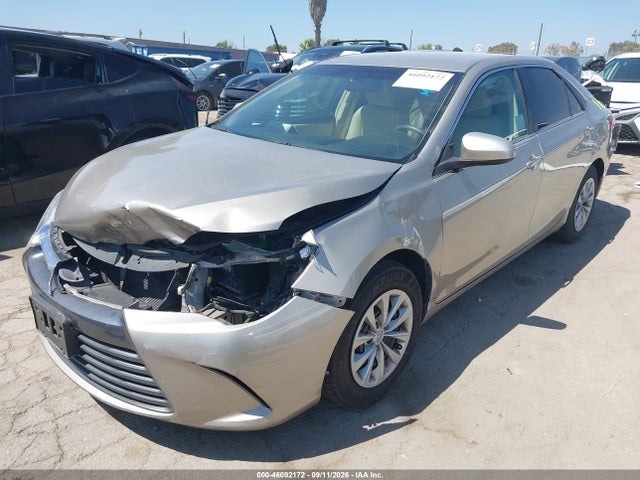 Toyota CAMRY LE 2017 4T1BF1FK2HU357508 Image 2