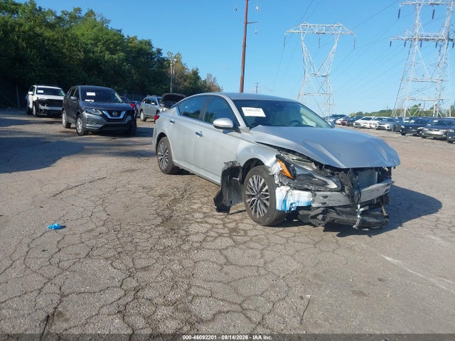 46092201 :رقم المزاد ، 1N4BL4DW1PN327144 vin ، 2023 Nissan Altima Sv Intelligent Awd مزاد بيع
