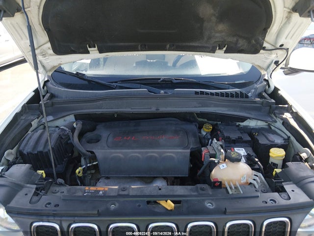 Продаж на аукціоні авто 2017 Jeep Renegade Latitude Fwd, vin: ZACCJABB7HPE42150, номер лоту: 46092247