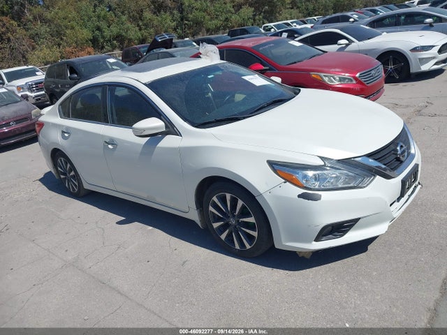 2016 1N4AL3AP7GC183176 main image