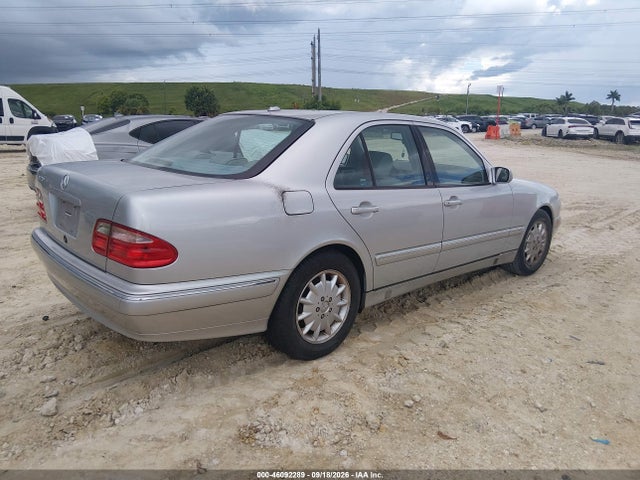 Продажа на аукционе авто 2001 Mercedes-benz E 320, vin: WDBJF65J51B223162, номер лота: 46092289
