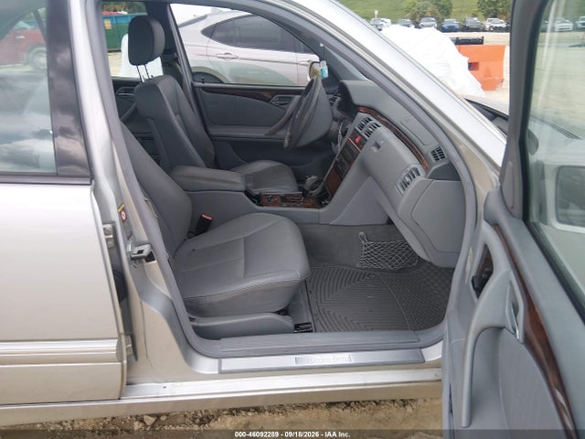 Продажа на аукционе авто 2001 Mercedes-benz E 320, vin: WDBJF65J51B223162, номер лота: 46092289