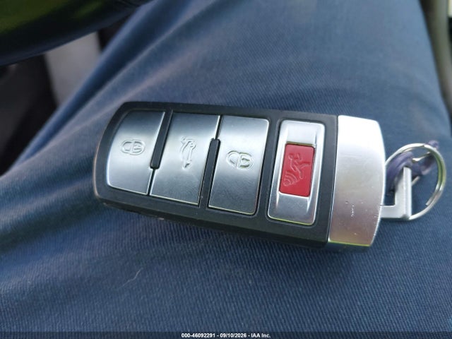 46092291 :رقم المزاد ، WVWCU73C76P143642 vin ، 2006 Volkswagen Passat 3.6 مزاد بيع