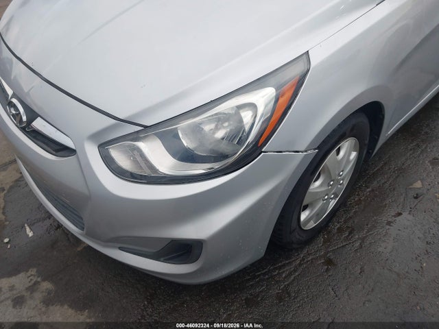 2013 Hyundai Accent Gls მანქანა იყიდება აუქციონზე, vin: KMHCT4AE9DU500884, აუქციონის ნომერი: 46092324