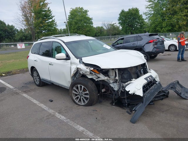 46092328 :رقم المزاد ، 5N1AR2MM8DC633090 vin ، 2013 Nissan Pathfinder Sl مزاد بيع