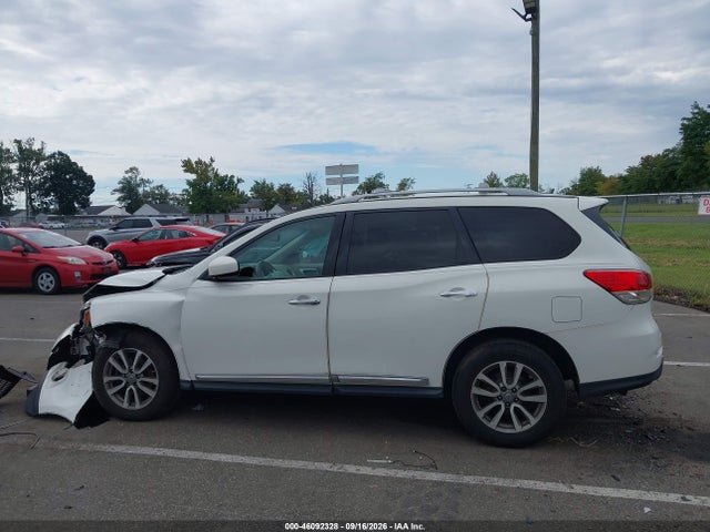 46092328 :رقم المزاد ، 5N1AR2MM8DC633090 vin ، 2013 Nissan Pathfinder Sl مزاد بيع
