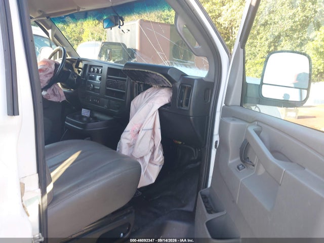 46092347 :رقم المزاد ، 1GCWGAFG1K1269010 vin ، 2019 Chevrolet Express 2500 Work Van مزاد بيع