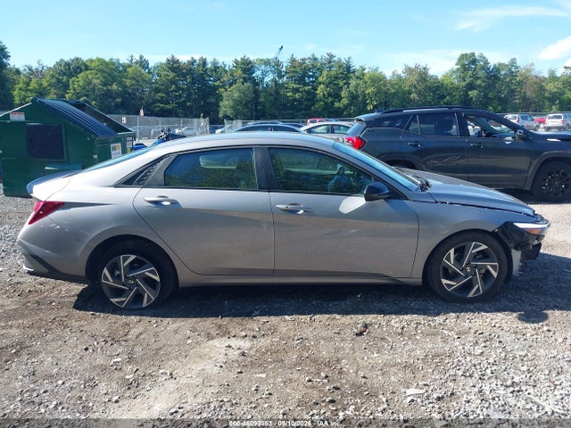 Продажа на аукционе авто 2025 Hyundai Elantra Sel Sport, vin: KMHLM4DG4SU962647, номер лота: 46092353