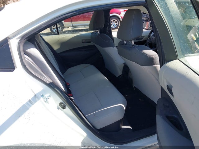 Toyota Corolla Hybrid Le 2022 JTDEAMDE8N3002407 Image 8