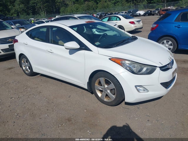 Продажа на аукционе авто 2013 Hyundai Elantra Gls, vin: 5NPDH4AE2DH284025, номер лота: 46092362