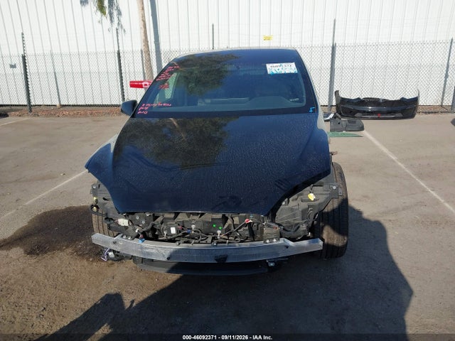 2022 Tesla Model X Dual Motor All-wheel Drive/plaid Tri Motor All-wheel Drive მანქანა იყიდება აუქციონზე, vin: 7SAXCDE5XNF343654, აუქციონის ნომერი: 46092371