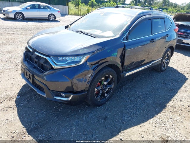 2018 Honda Cr-v Touring მანქანა იყიდება აუქციონზე, vin: 7FARW2H93JE018570, აუქციონის ნომერი: 46092408