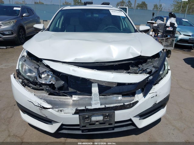 Продажа на аукционе авто 2017 Honda Civic Ex, vin: 2HGFC2F70HH512285, номер лота: 46092429