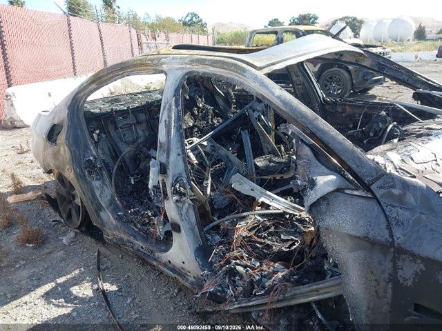 46092459 :رقم المزاد ، WBAXG5C57DDY33644 vin ، 2013 Bmw 528i مزاد بيع