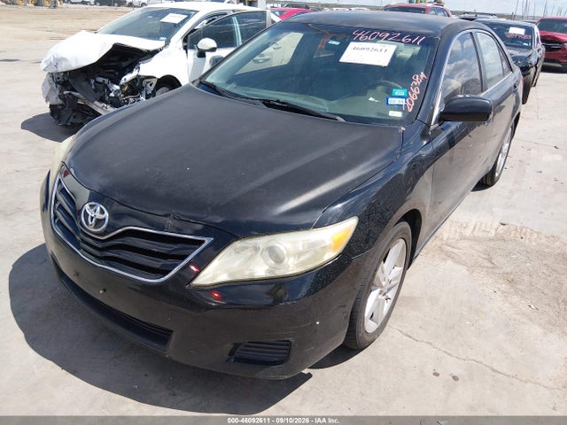 46092611 :رقم المزاد ، 4T1BF3EK2BU212893 vin ، 2011 Toyota Camry Le مزاد بيع
