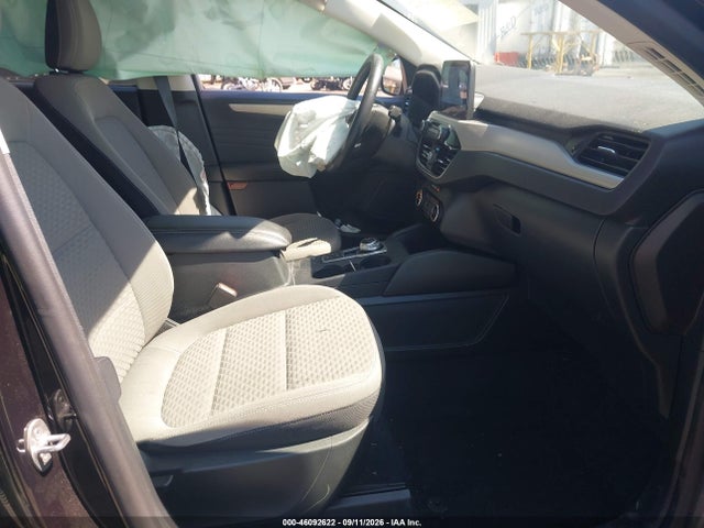 46092622 :رقم المزاد ، 1FMCU9G61MUA47810 vin ، 2021 Ford Escape Se مزاد بيع