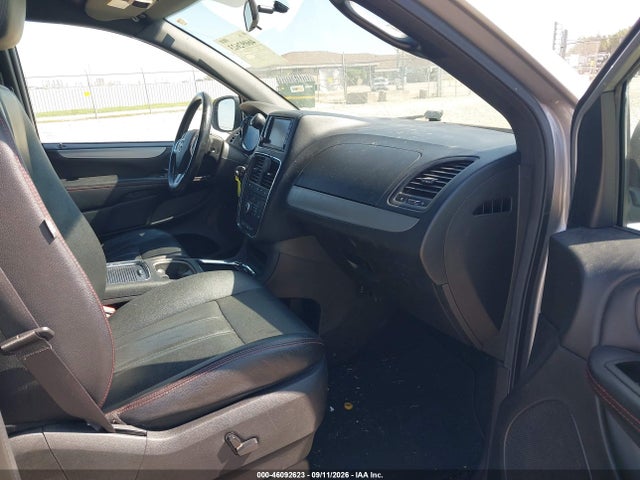 2019 Dodge Grand Caravan Gt მანქანა იყიდება აუქციონზე, vin: 2C4RDGEG4KR618005, აუქციონის ნომერი: 46092623