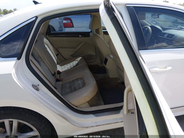 46092625 :رقم المزاد ، 1VWCT7A34FC049406 vin ، 2015 Volkswagen Passat 1.8t Sel Premium مزاد بيع