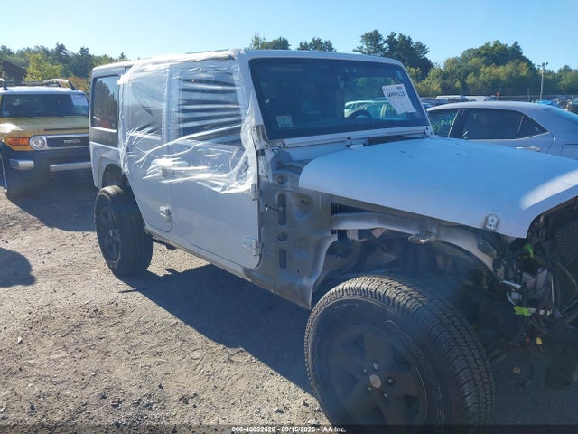 46092628 :رقم المزاد ، 1C4BJWDG7GL154701 vin ، 2016 Jeep Wrangler Unlimited Sport مزاد بيع