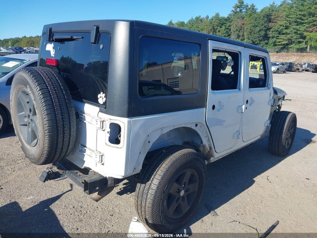 46092628 :رقم المزاد ، 1C4BJWDG7GL154701 vin ، 2016 Jeep Wrangler Unlimited Sport مزاد بيع