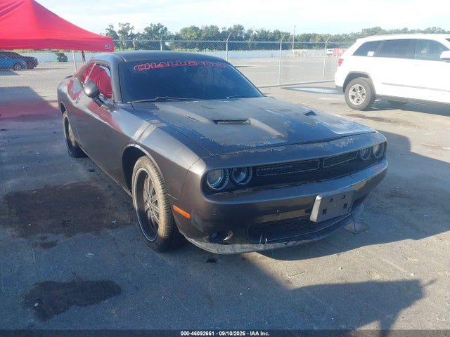 Auction sale of the 2015 Dodge Challenger Sxt, vin: 2C3CDZAG9FH719323, lot number: 46092661