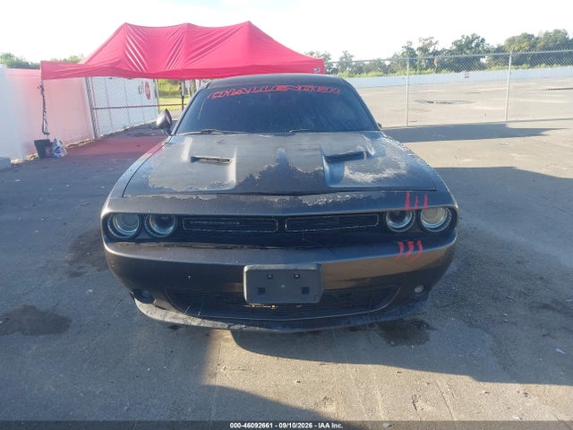 46092661 :رقم المزاد ، 2C3CDZAG9FH719323 vin ، 2015 Dodge Challenger Sxt مزاد بيع