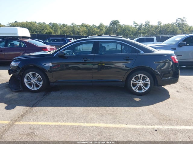 46092708 :رقم المزاد ، 1FAHP2E81DG145852 vin ، 2013 Ford Taurus Sel مزاد بيع