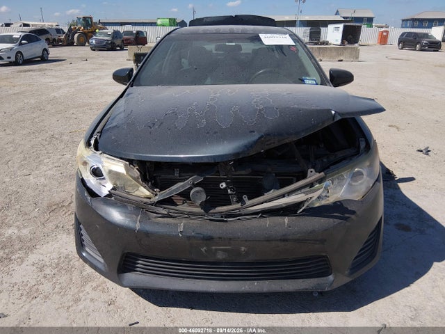 2014 Toyota Camry Le მანქანა იყიდება აუქციონზე, vin: 4T1BF1FK5EU401884, აუქციონის ნომერი: 46092718