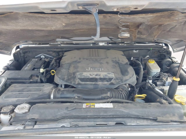 46092725 :رقم المزاد ، 1C4BJWEG2DL627785 vin ، 2013 Jeep Wrangler Unlimited Sahara مزاد بيع