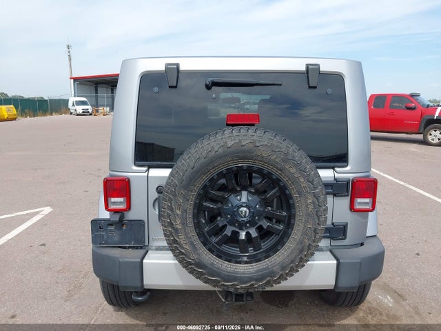 46092725 :رقم المزاد ، 1C4BJWEG2DL627785 vin ، 2013 Jeep Wrangler Unlimited Sahara مزاد بيع