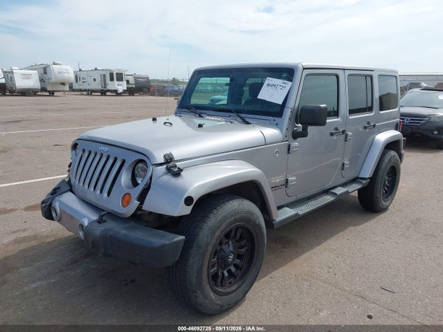 46092725 :رقم المزاد ، 1C4BJWEG2DL627785 vin ، 2013 Jeep Wrangler Unlimited Sahara مزاد بيع