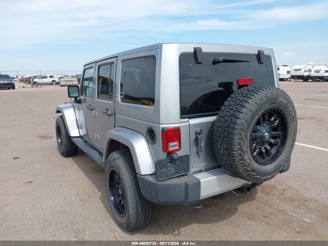 46092725 :رقم المزاد ، 1C4BJWEG2DL627785 vin ، 2013 Jeep Wrangler Unlimited Sahara مزاد بيع
