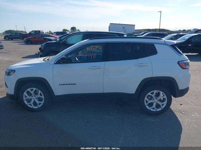 Auction sale of the 2024 Jeep Compass Latitude 4x4, vin: 3C4NJDBN8RT118137, lot number: 46092748