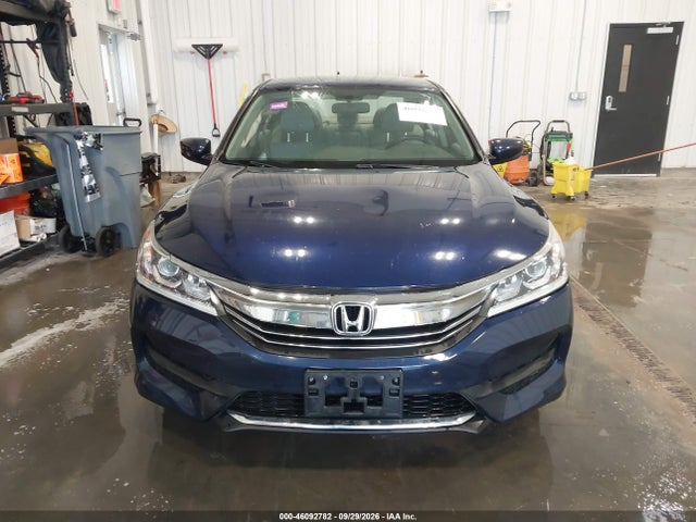 Продаж на аукціоні авто 2017 Honda Accord Lx, vin: 1HGCR2F34HA278407, номер лоту: 46092782