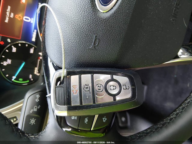 Продажа на аукционе авто 2022 Ford Escape Se Hybrid, vin: 1FMCU0BZ6NUA37434, номер лота: 46092785