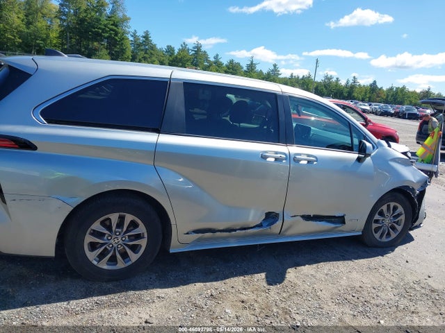 2021 Toyota Sienna Le მანქანა იყიდება აუქციონზე, vin: 5TDKSKFC2MS015098, აუქციონის ნომერი: 46092798