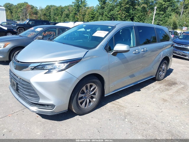 2021 Toyota Sienna Le მანქანა იყიდება აუქციონზე, vin: 5TDKSKFC2MS015098, აუქციონის ნომერი: 46092798