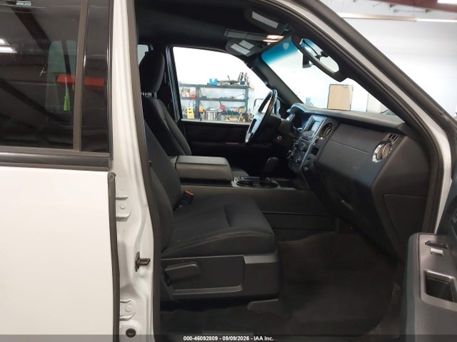 Продажа на аукционе авто 2017 Ford Expedition Xl, vin: 1FMJU1GT0HEA71210, номер лота: 46092809