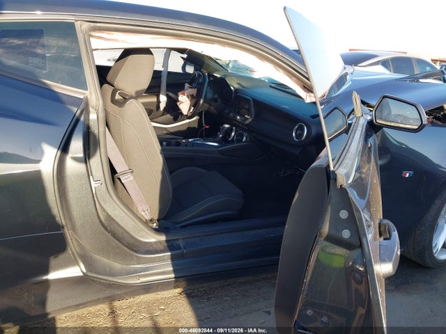 46092844 :رقم المزاد ، 1G1FF1R76G0161082 vin ، 2016 Chevrolet Camaro 1ss مزاد بيع
