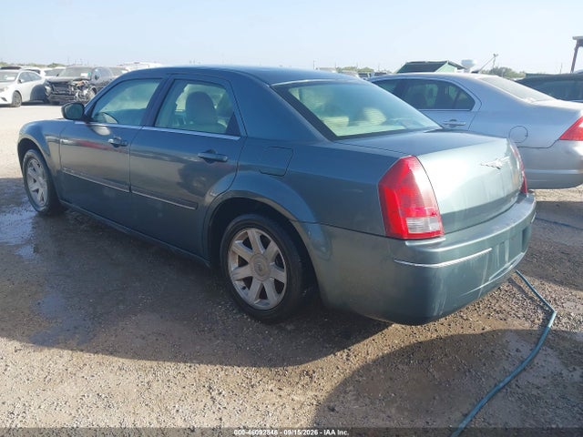 Продажа на аукционе авто 2005 Chrysler 300 Touring, vin: 2C3JA53G65H114308, номер лота: 46092846