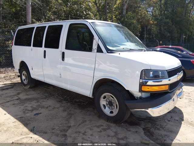 Auction sale of the 2017 Chevrolet Express 2500 Lt, vin: 1GAWGFFG2H1338172, lot number: 46092851