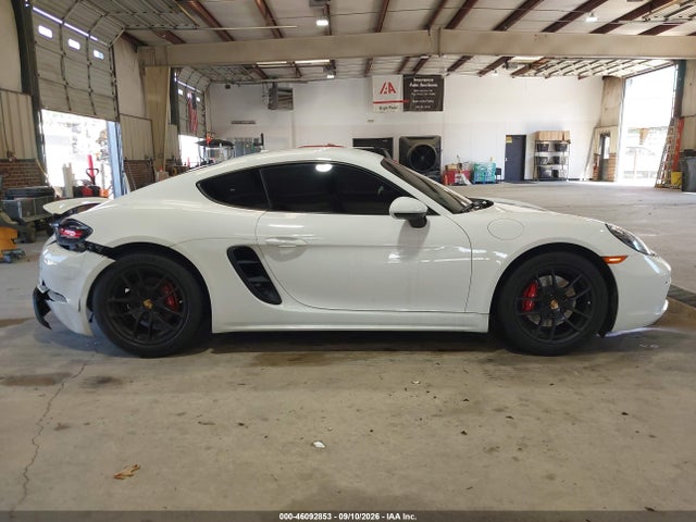 46092853 :رقم المزاد ، WP0AA2A85KS260273 vin ، 2019 Porsche 718 Cayman مزاد بيع